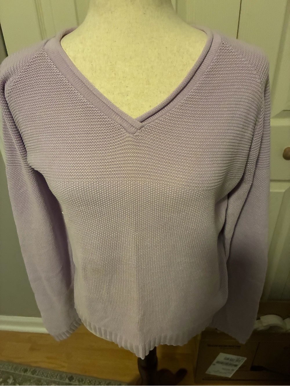 united states sweaters Lavender V-Neck Knit Pullover